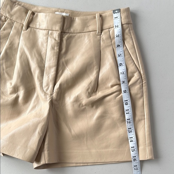 Aritzia Wilfred Effortless Short Vegan Leather Flax Beige - Picture 10 of 15